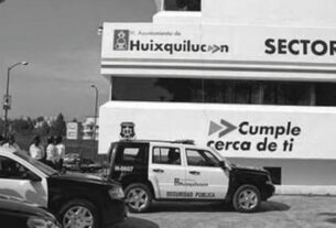 Huixquilucan_policias_PRI