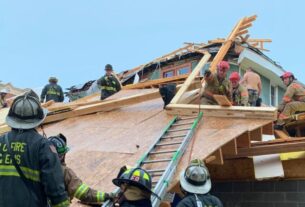 Edificio colapsa en Washington; reportan varios heridos